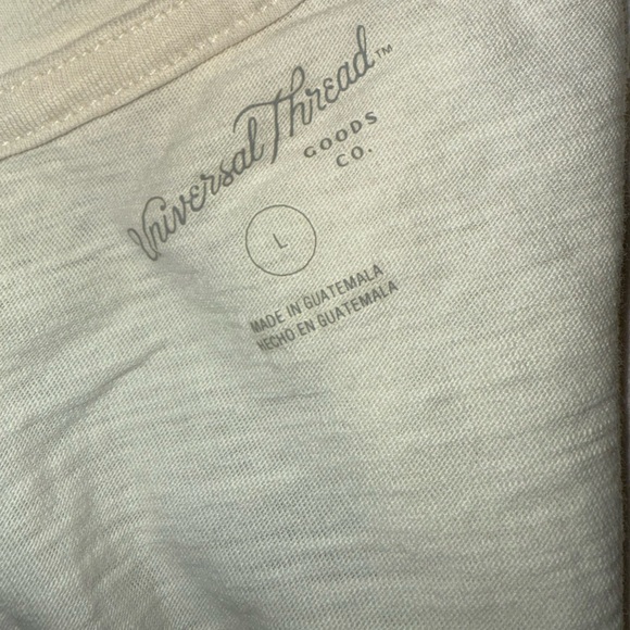 Universal Thread Beige Short Sleeve Tee - Picture 3 of 3